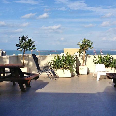 G38 Rental Apartment Building Haïfa Extérieur photo
