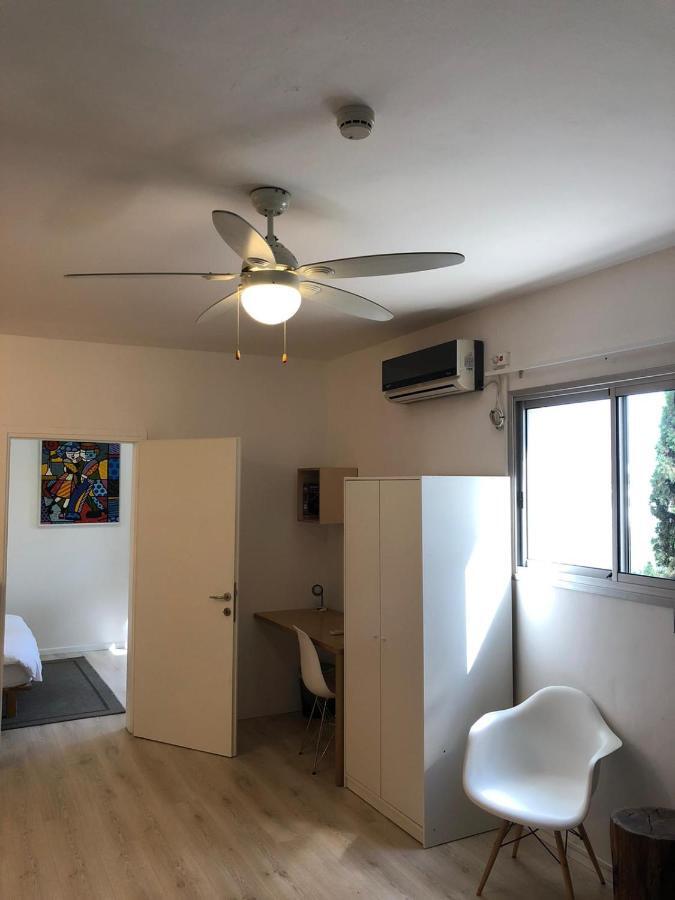 G38 Rental Apartment Building Haïfa Extérieur photo